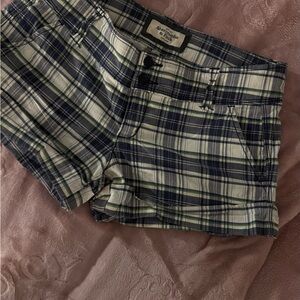 Abercrombie & Fitch Plaid Cotton Shorts - Navy & Cream